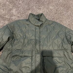 Women lightweight puffer jacket